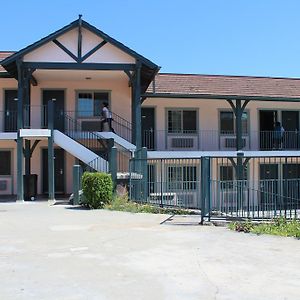 Best Whittier Inn